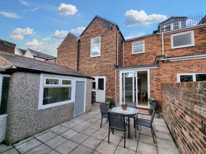 Photo 18- click for photo gallery